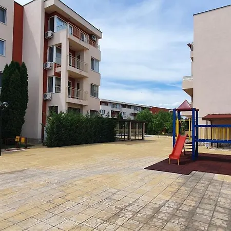 Private In Vp Nessebar Club Апартаменты *
